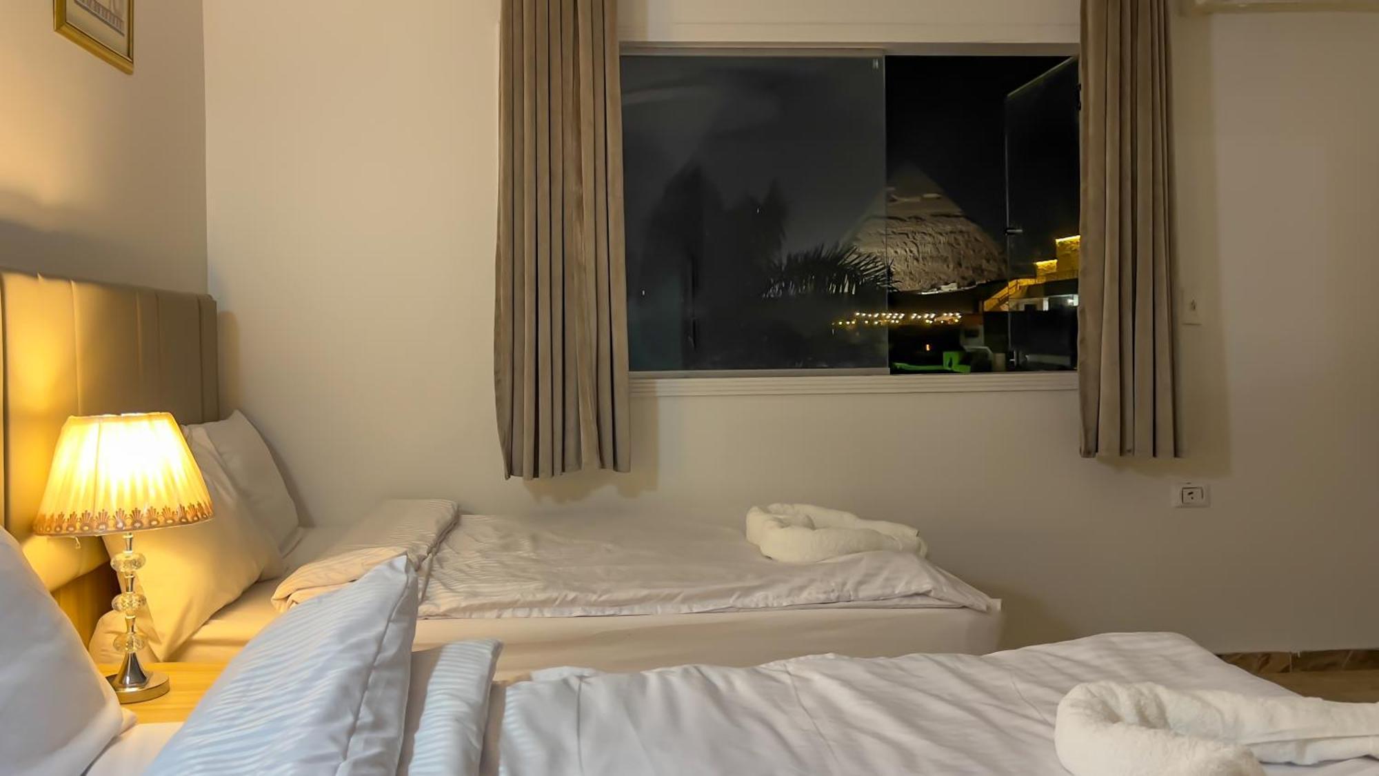 Pyramids Express View Hotel Kafret el-Gabal Zewnętrze zdjęcie