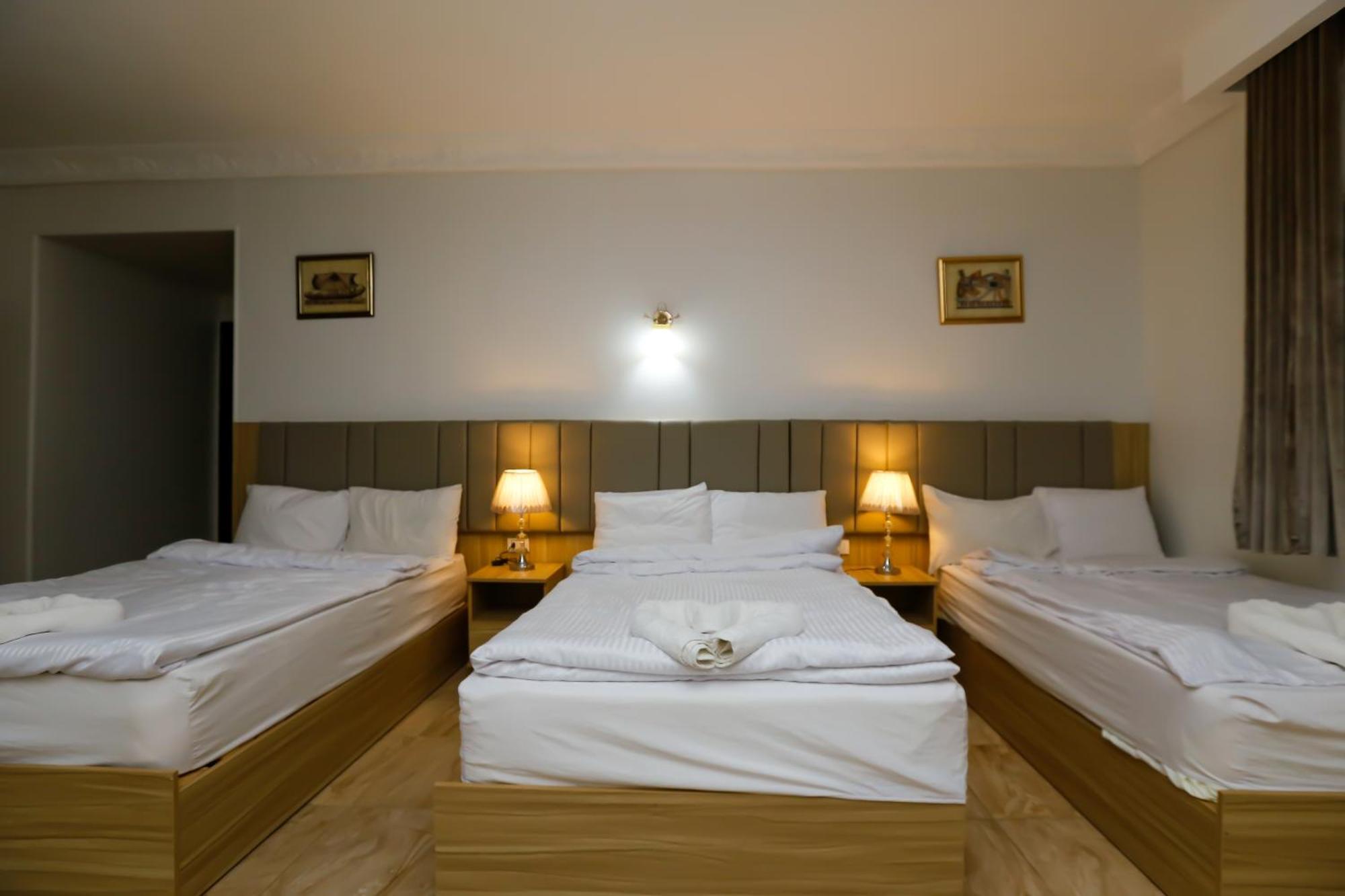Pyramids Express View Hotel Kafret el-Gabal Zewnętrze zdjęcie