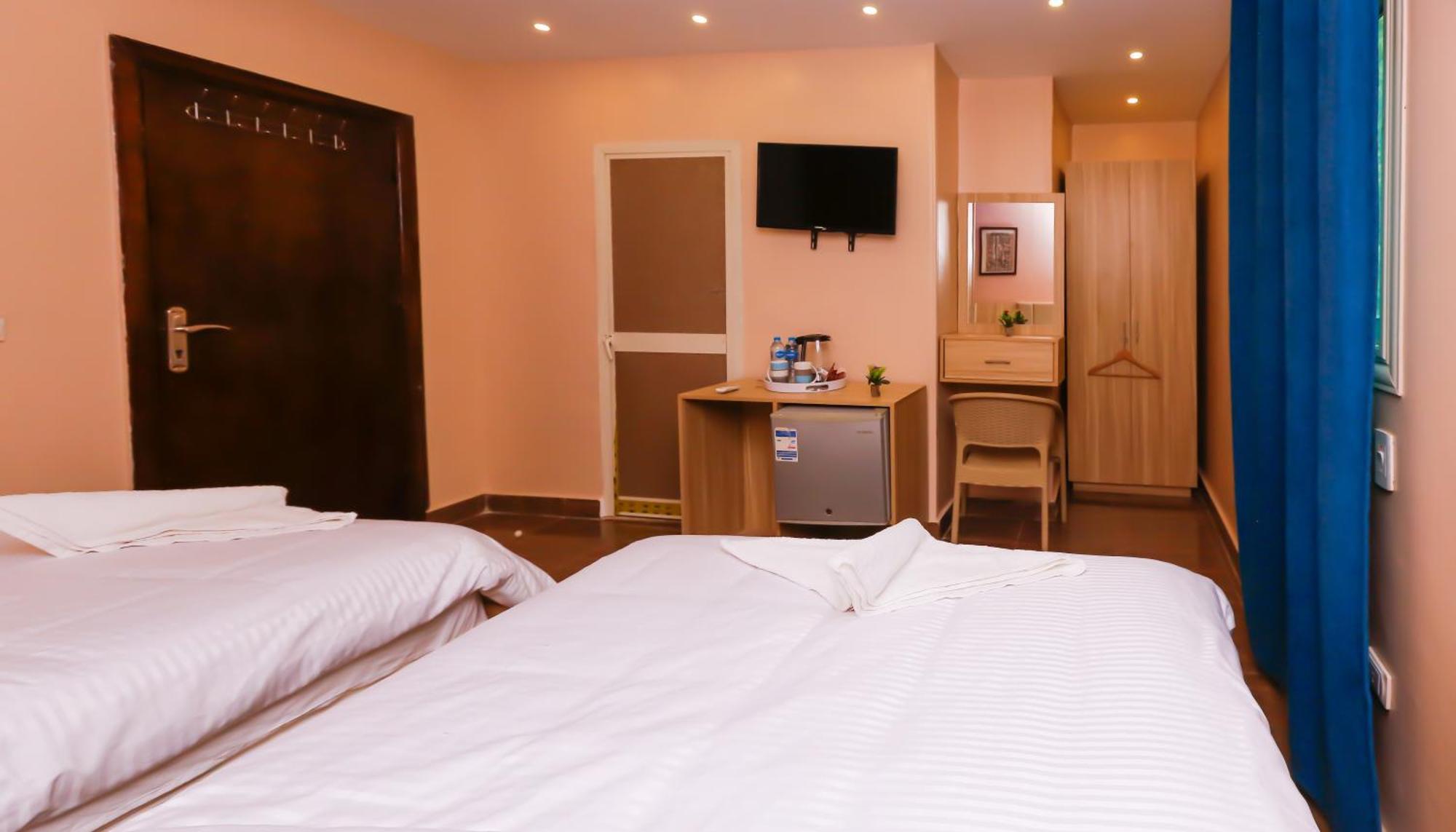 Pyramids Express View Hotel Kafret el-Gabal Zewnętrze zdjęcie