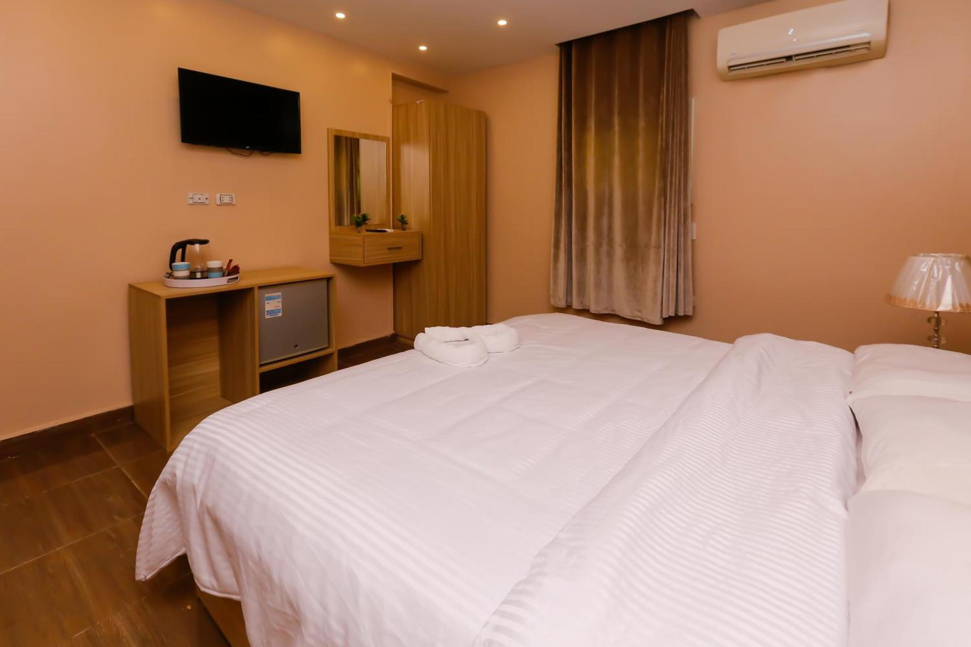 Pyramids Express View Hotel Kafret el-Gabal Zewnętrze zdjęcie