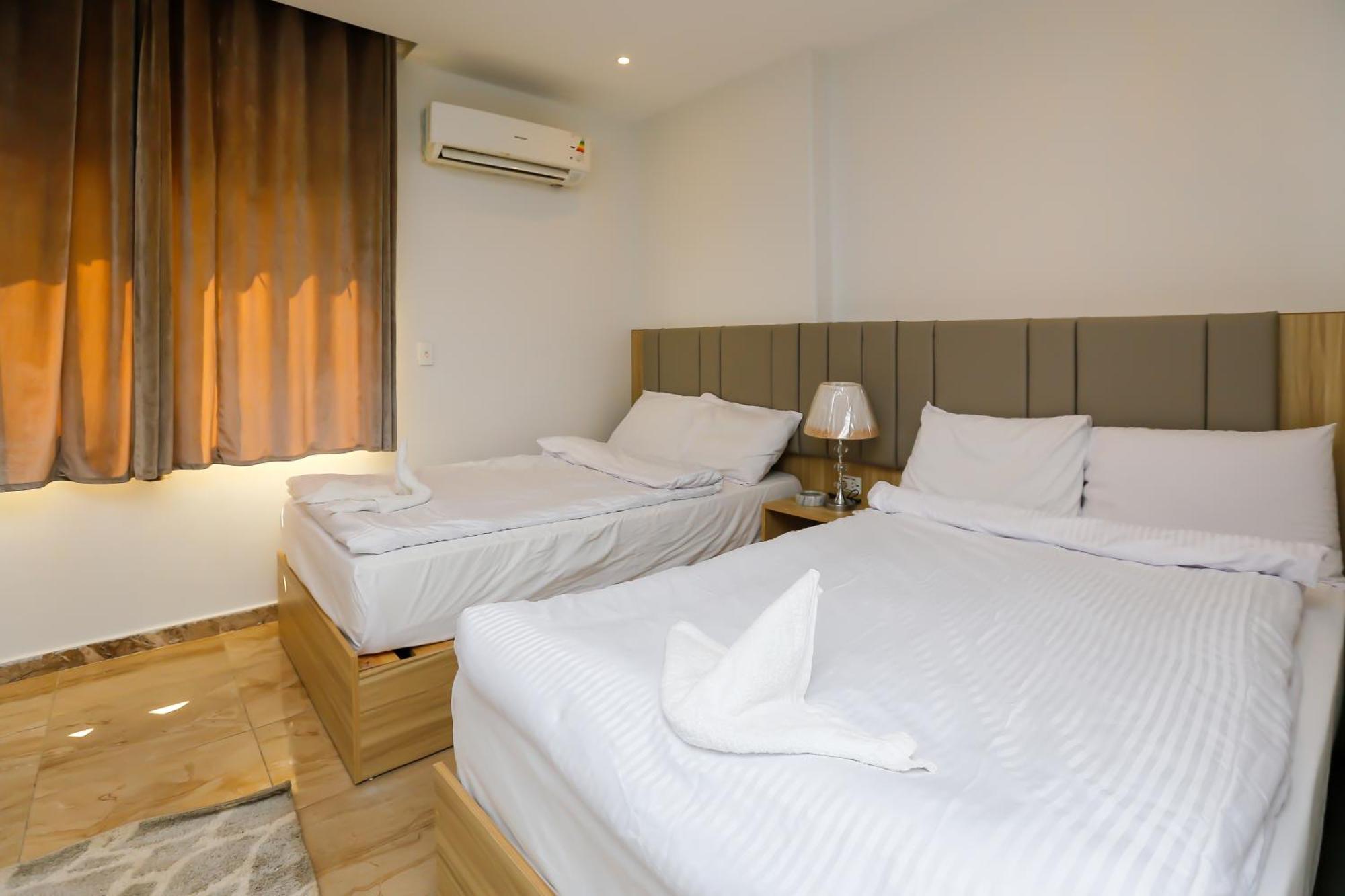 Pyramids Express View Hotel Kafret el-Gabal Zewnętrze zdjęcie