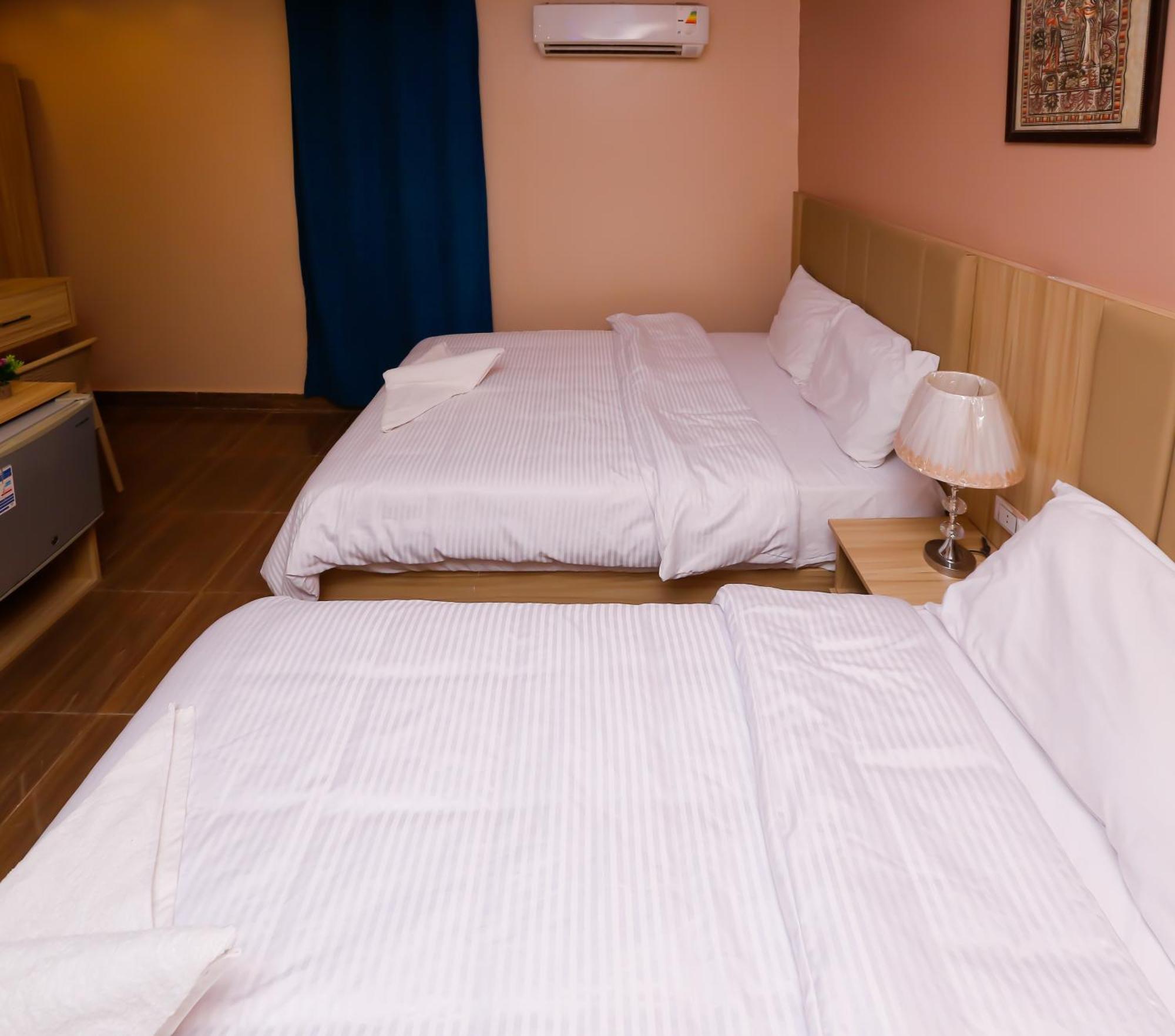 Pyramids Express View Hotel Kafret el-Gabal Zewnętrze zdjęcie