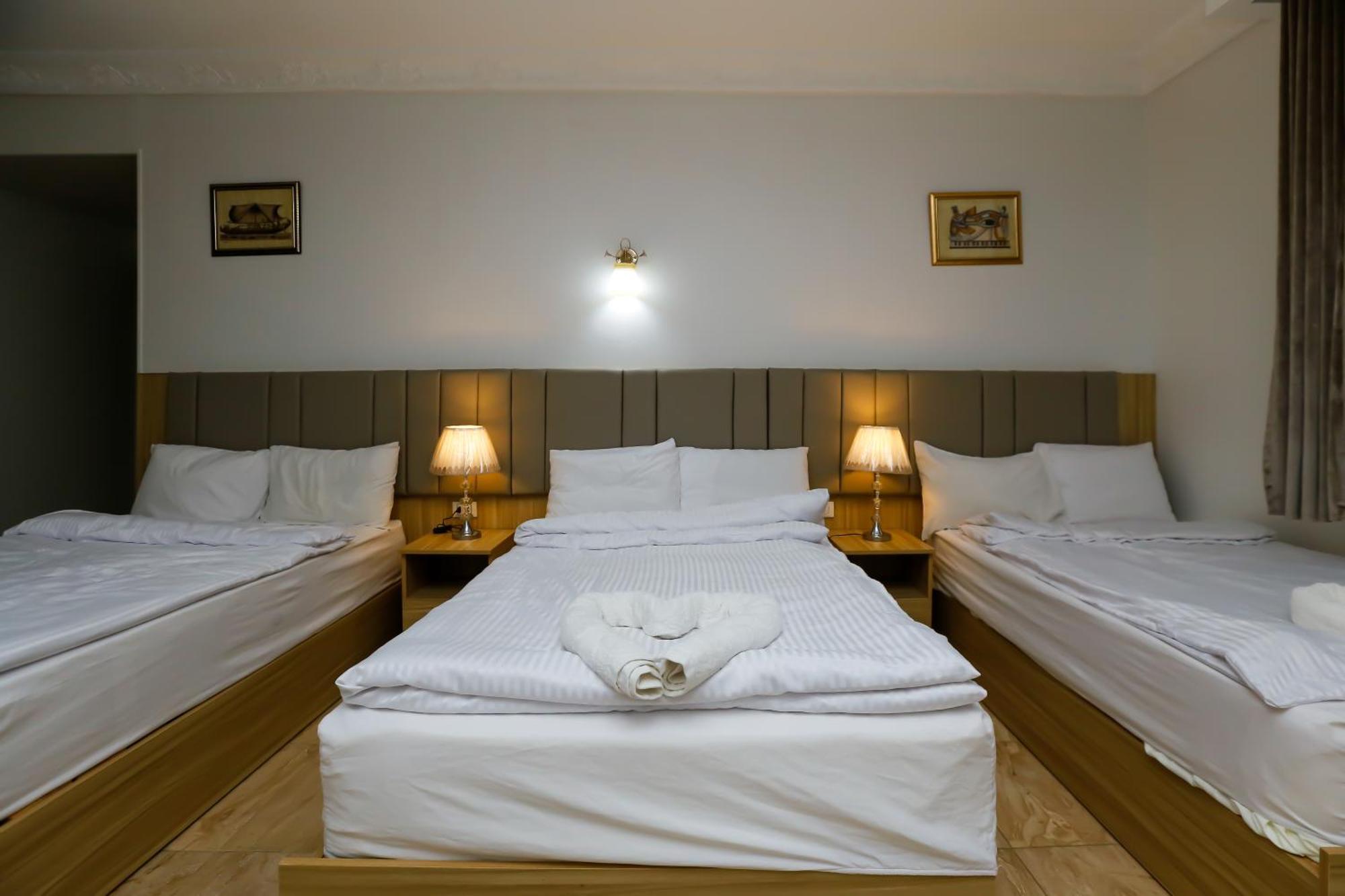 Pyramids Express View Hotel Kafret el-Gabal Zewnętrze zdjęcie